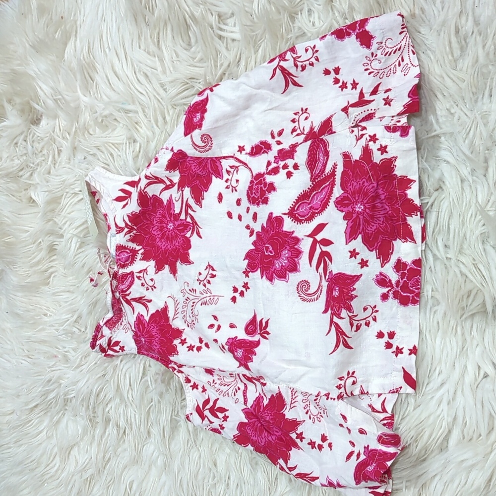 Heroes & dreamers top with open tie back